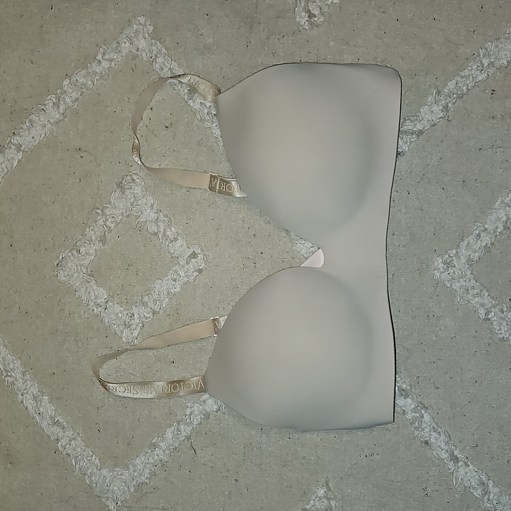 Victoria Secret wireless bra